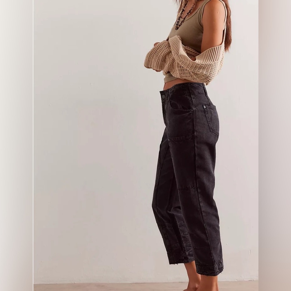 FREE PEOPLE Denim Cropped Slim Barrel Pants Distressed Black NWT Supersonic - Picture 3 of 13